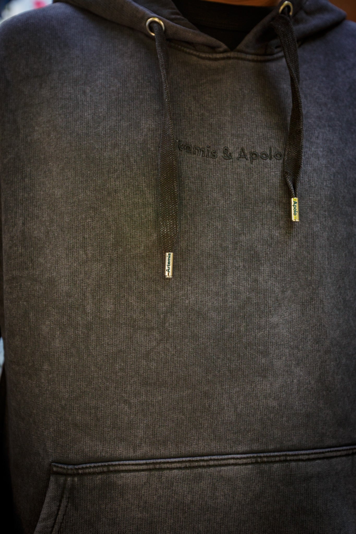 Poleron Canguro Acid Black