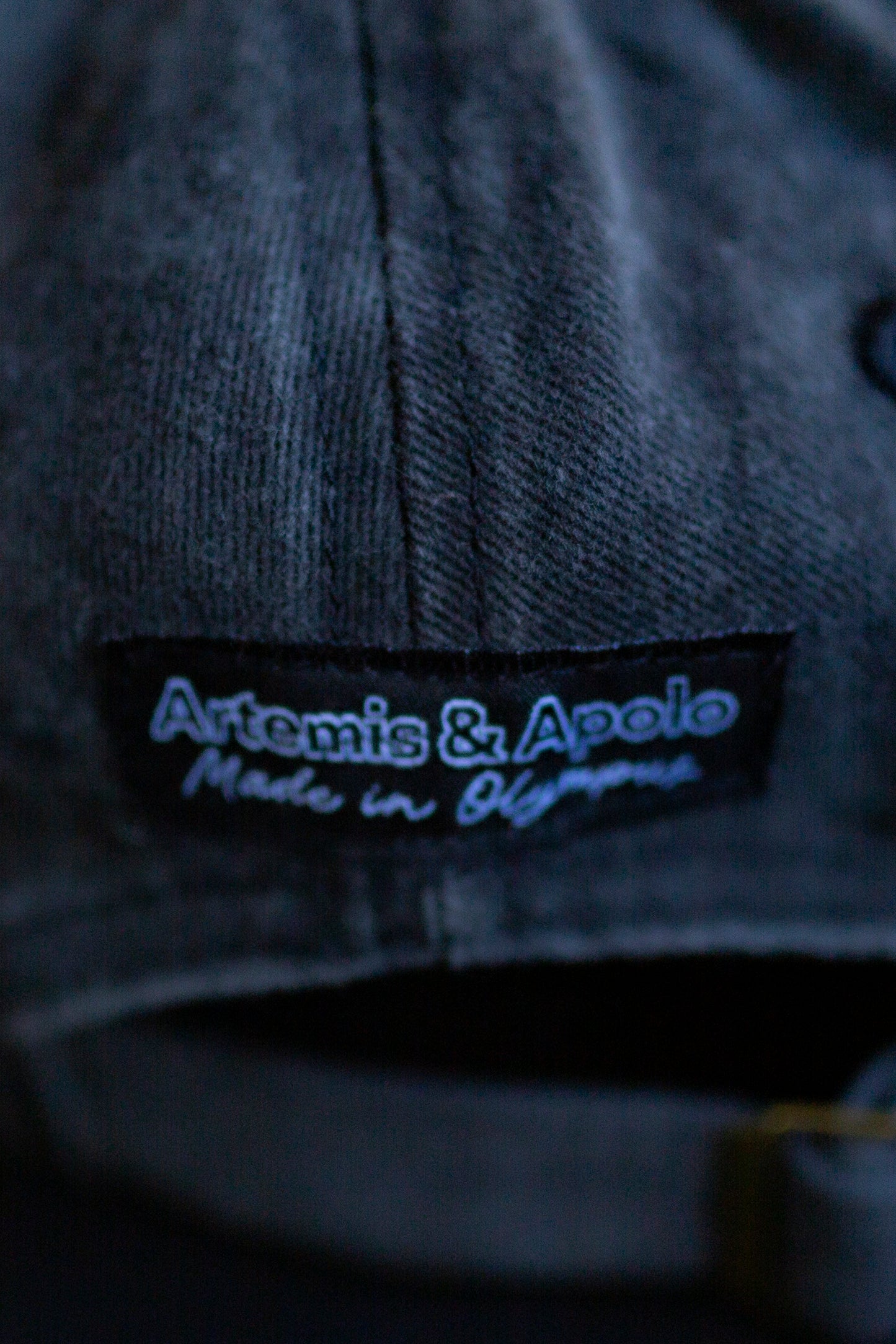 Black 6 Panel Cap